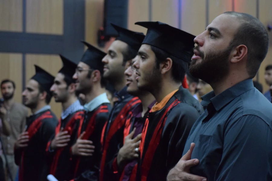 دکتر علی نژاد  در مراسم دانش آموختگی دانشجویان شهید بهشتی تهران مطرح کرد:

برجسته ترین و کارآمدترین معلمان، دانش آموختگان دانشگاه فرهنگیان خواهند بود 5