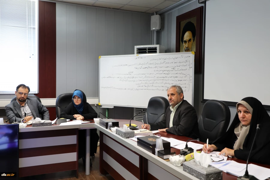 جلسه کارگروه محتوایی اساتید دانشگاه فرهنگیان در راستای تحقق سند تحول بنیادین برگزار  شد 3