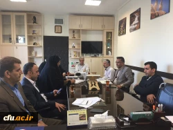 دکتر علی نژاد در اولین جلسه کمیته نظارت بر میهمانی و انتقال عنوان کرد:

با اتکا به فضایل، صفات اخلاقی و همدلی می توانیم رویکرد خوبی را برای جذب دانشجومعلمان احصاء کنیم 3