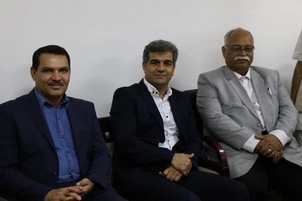 رئیس دانشگاه فرهنگیان بوشهر:

اتاق فرهنگی هندوستان در دانشگاه فرهنگیان بوشهر راه اندازی می شود
 3