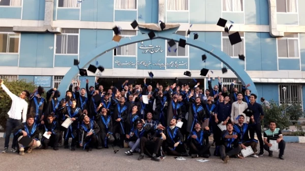 در پردیس شهید مدرس کردستان برگزار شد:

جشن دانش آموختگی فارغ التحصیلان دانشگاه فرهنگیان کردستان
 3