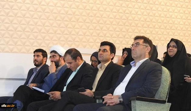 برگزاری آیین دانش آموختگی دانشجویان ورودی 93 پردیس آیت اله کمالوند لرستان 4