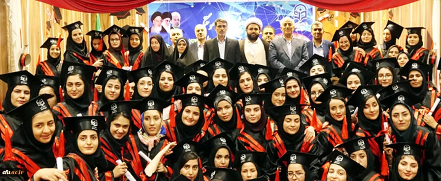 آئین  دانش آموختگی دانشجویان ورودی 93 پردیس بنت الهدی صدر کردستان برگزار شد 3