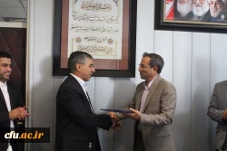 دکتر طاهری نیا در جلسه معارفه مدیران کل حوزه ستادی معاونت پژوهشی:

 معاونت پژوهشی بدنبال ترویج گفتمان پژوهشی و تولید بومی است 6