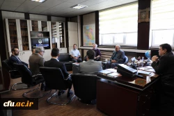 دکتر خنیفر در دیدار با اساتید دانشگاه های فرانسه:

ایران پیش از  میلاد و قبل از  اسلام نیز مراکز آموزشی و دانشگاه داشته است 2