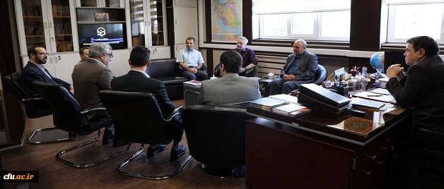 دکتر خنیفر در دیدار با اساتید دانشگاه های فرانسه:

ایران پیش از  میلاد و قبل از  اسلام نیز مراکز آموزشی و دانشگاه داشته است 2