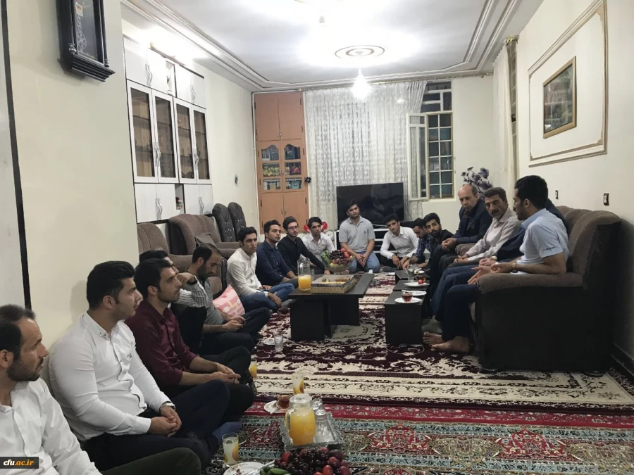 دیداردانشجویان دانشگاه فرهنگیان پردیس علامه طباطبایی لرستان با بازیکن تیم ملی در جام جهانی