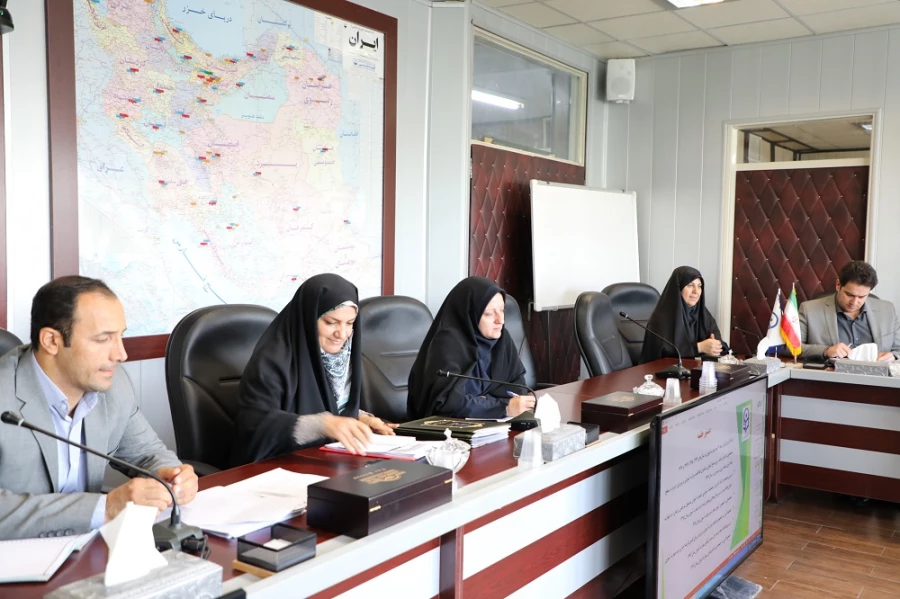 با حضور دکتر خنیفر برگزار شد:

سی و هشتمین جلسه ستاد ماده 28 2