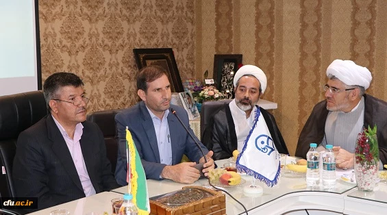 مدیرکل آموزش و پروش دردانشگاه فرهنگیان استان اصفهان:

کیفیت بخشی به رفتار معلمان ضروری است
 3