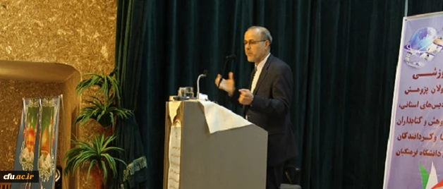 سخنگوی کمیسیون آموزش و تحقیقات مجلس  در شست آموزشی کارشناسان پژوهش دانشگاه:

معلمانی که دارای سوابق زیاد هستند بعنوان مدرس به کار گرفته شوند 2