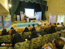 در دوره آموزشی کارشناسان پژوهش مطرح شده:

شیوه نامه های پژوهشی، شاخص اعتبار نشریات علمی، آشنایی با پایگاه های اطلاعاتی دانشگاه 4