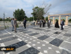 معاون پژوهشی دانشگاه در بازدید از پردیس های استان اردبیل عنوان کرد:

سیاست  و شاخص های ارزیابی پژوهش ها باید مبتنی بر ماموریت دانشگاه باشد 9