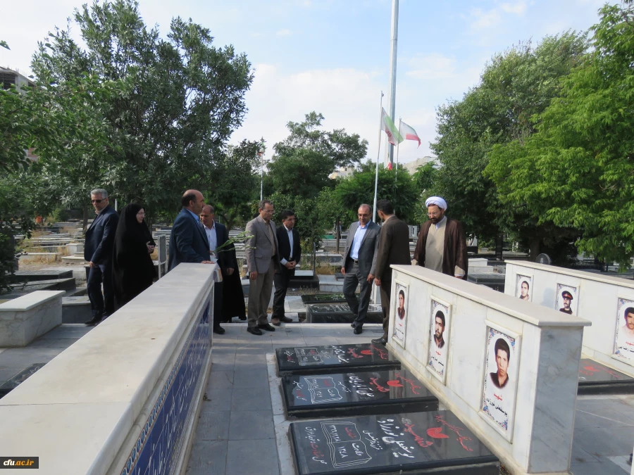 معاون پژوهشی دانشگاه در بازدید از پردیس های استان اردبیل عنوان کرد:

سیاست  و شاخص های ارزیابی پژوهش ها باید مبتنی بر ماموریت دانشگاه باشد 12