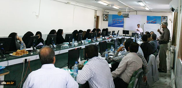 کارگاه فن ترجمه زبان انگلیسی در دانشگاه فرهنگیان کرمان برگزار شد 3