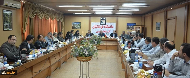 محمدی مدیر کل آموزش و پرورش استان آذربایجان غربی:

استفاده از ظرفیت دانشگاه فرهنگیان و کانون پرورش فکری کودکان و نوجوانان در موضوع پیشگیری از آسیبهای اجتماعی 
 2