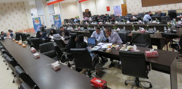 اولین «کارگاه بهسازی و توانمندسازی اساتید هیات علمی گروه آموزش شیمی» با محوریت مبحث «برنامه ریزی درسی در آموزش شیمی»