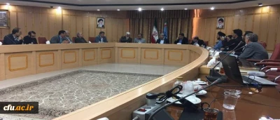 با حضور هیات رییسه دانشگاه فرهنگیان در گیلان انجام شد:

جلسه هیات امنا، دیدار با امام جمعه، بازدید از پردیس ها و مراکز