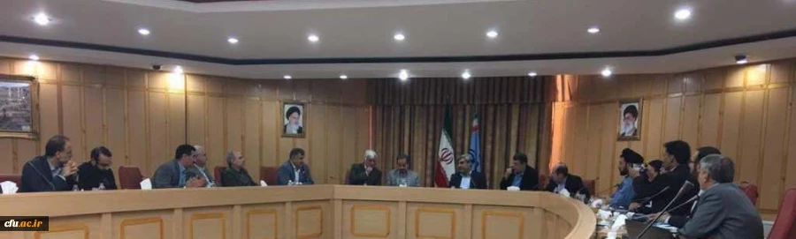 با حضور هیات رییسه دانشگاه فرهنگیان در گیلان انجام شد:

برگزاری جلسه هیات امنا، دیدار با امام جمعه، بازدید از پردیس ها و مراکز 2