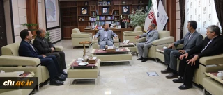 استاندار خراسان شمالی در دیدار با معاون فرهنگی و اجتماعی دانشگاه تأکید کرد:

صرفه جویی در همه جا؛ سرمایه گذاری در آموزش و پرورش و تربیت معلم