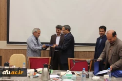 در دومین جلسه کمیته اجرایی بزرگداشت یکصدمین سالگرد تربیت معلم برگزار مطرح شد:

به عنوان جامعه تربیت معلم باید هویت یکصد ساله تربیت معلم را در وجودمان احیا کنیم 2