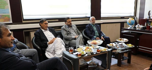 نماینده مجلس 3