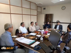 دکتر علی محمدی مدیرکل روابط عمومی دانشگاه فرهنگیان در جلسه کارگروه ساماندهی نیروهای سرپرست شبانه روزی عنوان کرد:

هر اتفاق خوبی در دانشگاه از سراها باید شروع شود و تربیت معلم از سرای دانشجویی شروع می شود نه کلاس درس