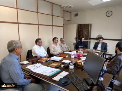 دکتر علی محمدی مدیرکل روابط عمومی دانشگاه فرهنگیان در  پنجمین جلسه کارگروه ساماندهی نیروهای سرپرست شبانه روزی عنوان کرد:

هر اتفاق خوبی در دانشگاه از سراها باید شروع شود و تربیت معلم از سرای دانشجویی شروع می شود نه کلاس درس