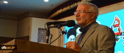 دبیرکل شورای عالی آموزش و پرورش در مراسم افتتاحیه حیات طیبه5:

امروز تحول بنیادین به گفتمان غالب در آموزش و پرورش تبدیل شده است