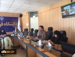 در جلسه  توجیهی راه اندازی بازارچه های دانشجویی با استان های متقاضی:

پرورش ایده های دانشجویی و فراهم نمودن فرصت شغلی و رضایتمندی دانشجویان از امکانات رفاهی، هدف اصلی احداث بازارچه ها است.