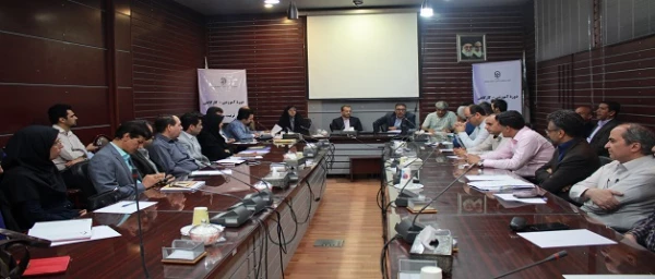 معاون پژوهشی دانشگاه فرهنگیان در افتتاحیه دوره آموزشی تربیت مترجمان:

متون ترجمه را باید سختگیرانه انتخاب و سخاوتمندانه حمایت کرد 2