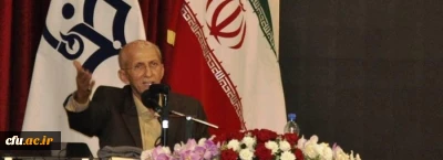 نماینده پیشین مجلس شورای اسلامی در اردوی حیات طیبه:

بزرگترین حربه دشمنان برای مقابله با ملت ما حربه فرهنگی است