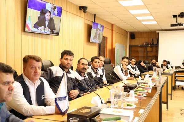 نیروهای خدماتی 3