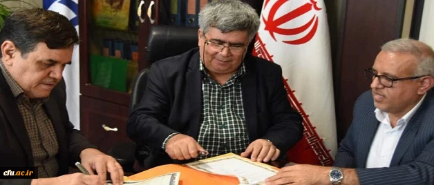 انعقاد تفاهم نامه توسعه و تجهیز کتابخانه پردیس های استان گلستان با بنیاد خیریه آموزشی قلم چی 2