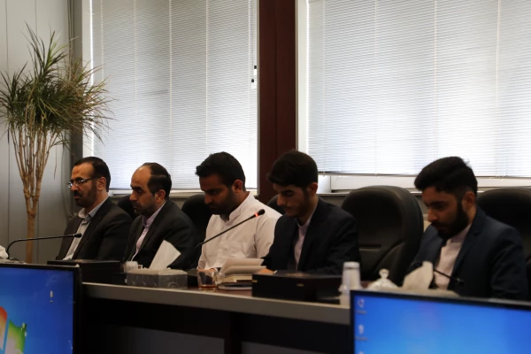 دکتر خنیفر در نشست شورای تدوین مواضع بسیج دانشجویی دانشگاه فرهنگیان:

دغدغه ما جذب نخبه ها و رتبه های برتر به سمت حرفه معلمی است 3