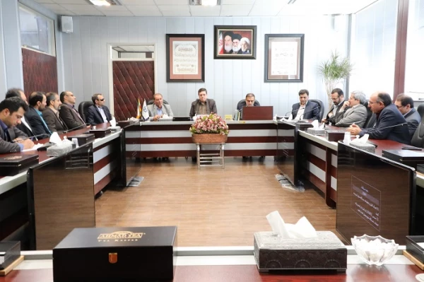 با حضور دکتر خنیفر انجام شد:
مراسم  معارفه سرپرست معاونت فرهنگی و اجتماعی 2