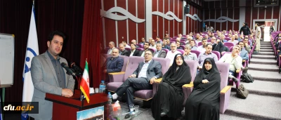 دکتر روشندل در نشست تخصصی کارورزی دانشگاه فرهنگیان:

کارورزی نقطه عطف برنامه تربیت معلم که بدون آن هنر معلمی شکل نمی گیرد