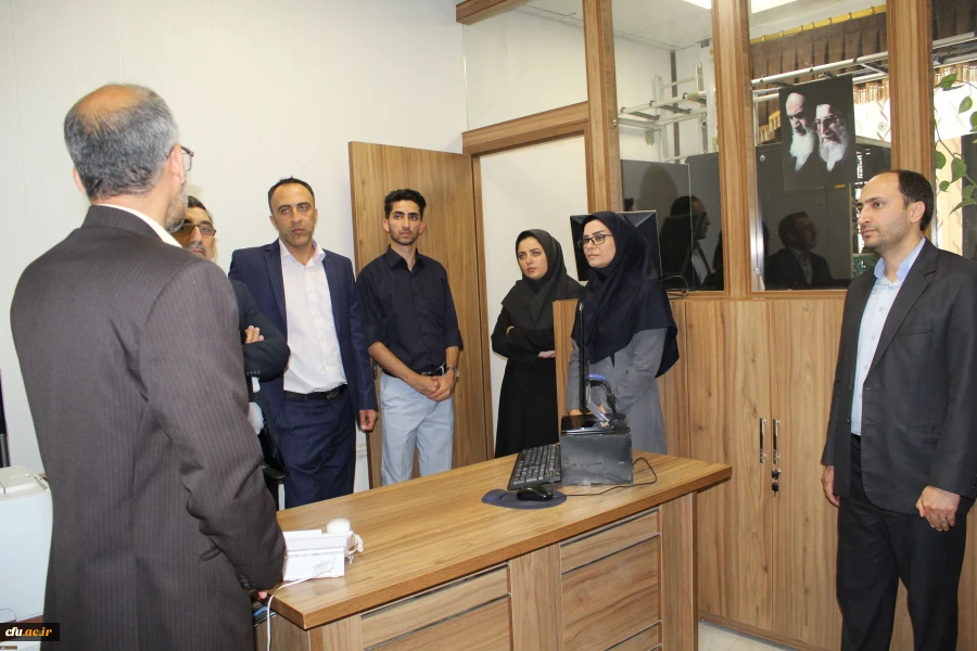 بازدید مسئولین هوشمندسازی دانشگاه از پردیس های دانشگاه فرهنگیان استان قم
 3