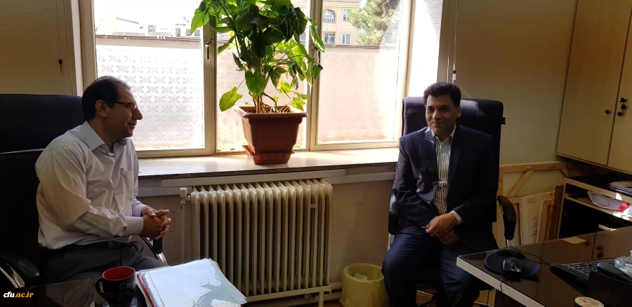 دکتر محمدی از بخش های مختلف معاونت فرهنگی واجتماعی دانشگاه فرهنگیان بازدید کرد