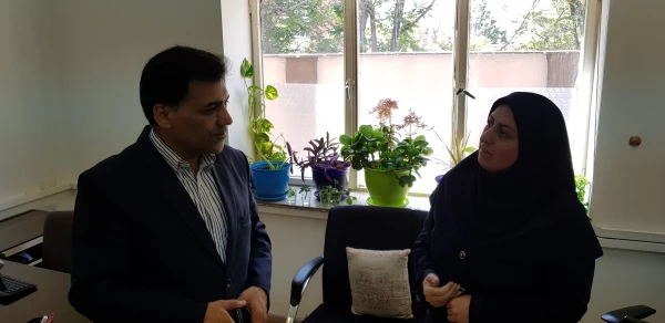 دکتر محمدی از بخش های مختلف معاونت فرهنگی واجتماعی دانشگاه فرهنگیان بازدید کرد