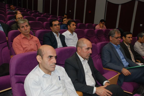 دکتر انصاری راد در ششمین دوره بالندگی مشاوران سراسر کشور عنوان کرد:

ما قرار است دانش آموزانی تربیت کنیم که شهروندانی مناسب و هماهنگ با هنجارهای اجتماعی باشند که این امر نیازمند سرمایه گذاری در تربیت معلمان است.  4