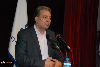 دکتر عرب در ششمین دوره بالندگی مشاوران عنوان گرد:

آنچه که ما نیاز داریم جامعه شناسی و تلفیق آن با روان شناسی برای تربیت معلم است.