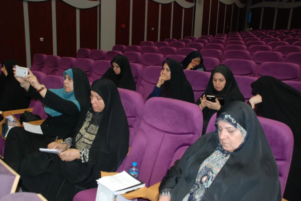 حمیدرضا صرا می مدیر کل دفتر تحقیقات و آموزش ستاد مبارزه با مواد مخدر ریاست جمهوری در دوره بالندگی مشاوران بیان کرد:

ضرورت توجه مدارس به توانمند سازی معلمان و خودکنترلی  4