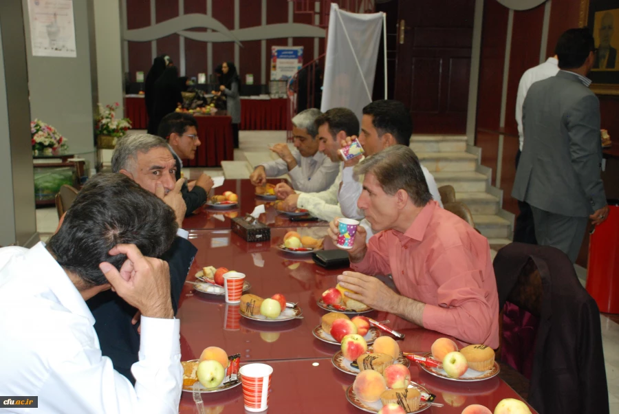 به میزبانی پردیس نسیبه برگزار شد:

ششمین دوره بالندگی مشاوران سراسر کشور با موضوع آسیب های نوپدید در فضای مجازی؛ تهدیدها و فرصت ها 7