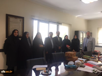 درجلسه اداره کل مشاوره، بهداشت و سلامت با همکاران وزارت بهداشت، درمان و آموزش پزشکی مطرح شد:

بهبود ارائه خدمات درمانی و ارتقا سطح سواد سلامت