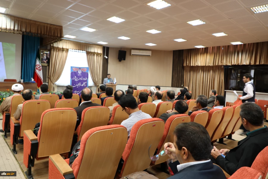 رئیس دانشگاه فرهنگیان در نشست اعضای هیئت علمی جدید دانشگاه:

 قضاوت و تحلیل استاد بر فراگیر اثر گذار است 2