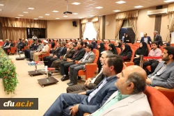 رئیس دانشگاه فرهنگیان در نشست اعضای هیئت علمی جدید دانشگاه:

 قضاوت و تحلیل استاد بر فراگیر اثر گذار است 14