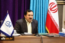 معاون آموزشی و تحصیلات تکمیلی در نشست بدو ورود اعضای هیئت علمی:

تکریم اعضای هیئت علمی از اولویت های اصلی معاونت آموزشی 8