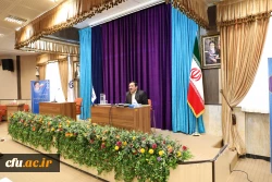 معاون طرح  و برنامه و توسعه منابع در نشست بدو ورود اعضای هیئت علمی:

حمایت تمام و کمال دانشگاه از فعالیت های پژوهشی 2