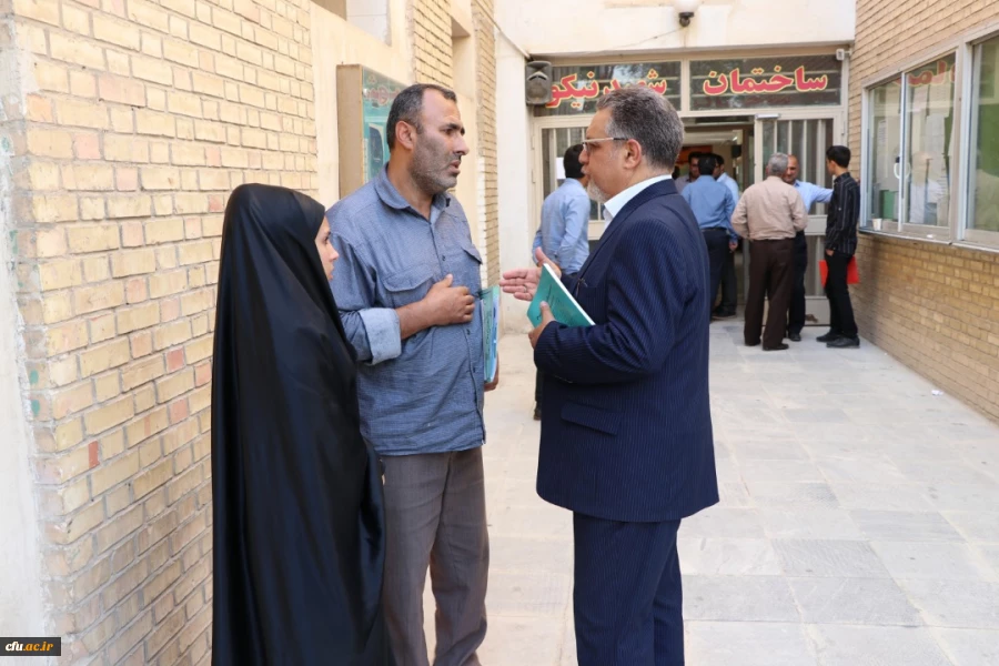 سرپرست معاونت نظارت، ارزیابی و تضمین کیفیت دانشگاه فرهنگیان:

دستیابی به مرجعیت در تربیت معلم از وظایف خطیر دانشگاه فرهنگیان است 7