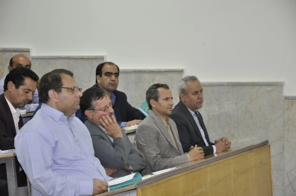 اولین نشست نقد کتاب دانشگاهی در پردیس شهید بهشتی خراسان رضوی آغاز به کار نمود 
 5